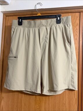 Men's Hybrid Shorts in Beige - Lightweight Quick-Dry